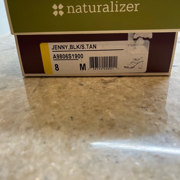 Naturalizer heels - Picture 11 of 11